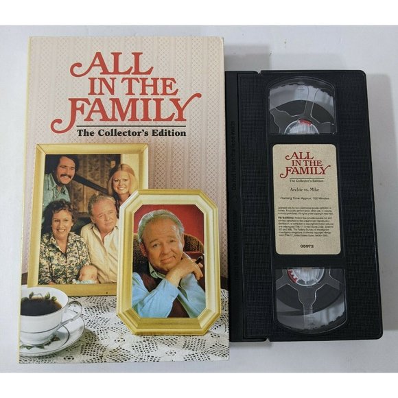 VHS | Media | All In The Family Archie Vs Mike Vhs 993 Columbia House